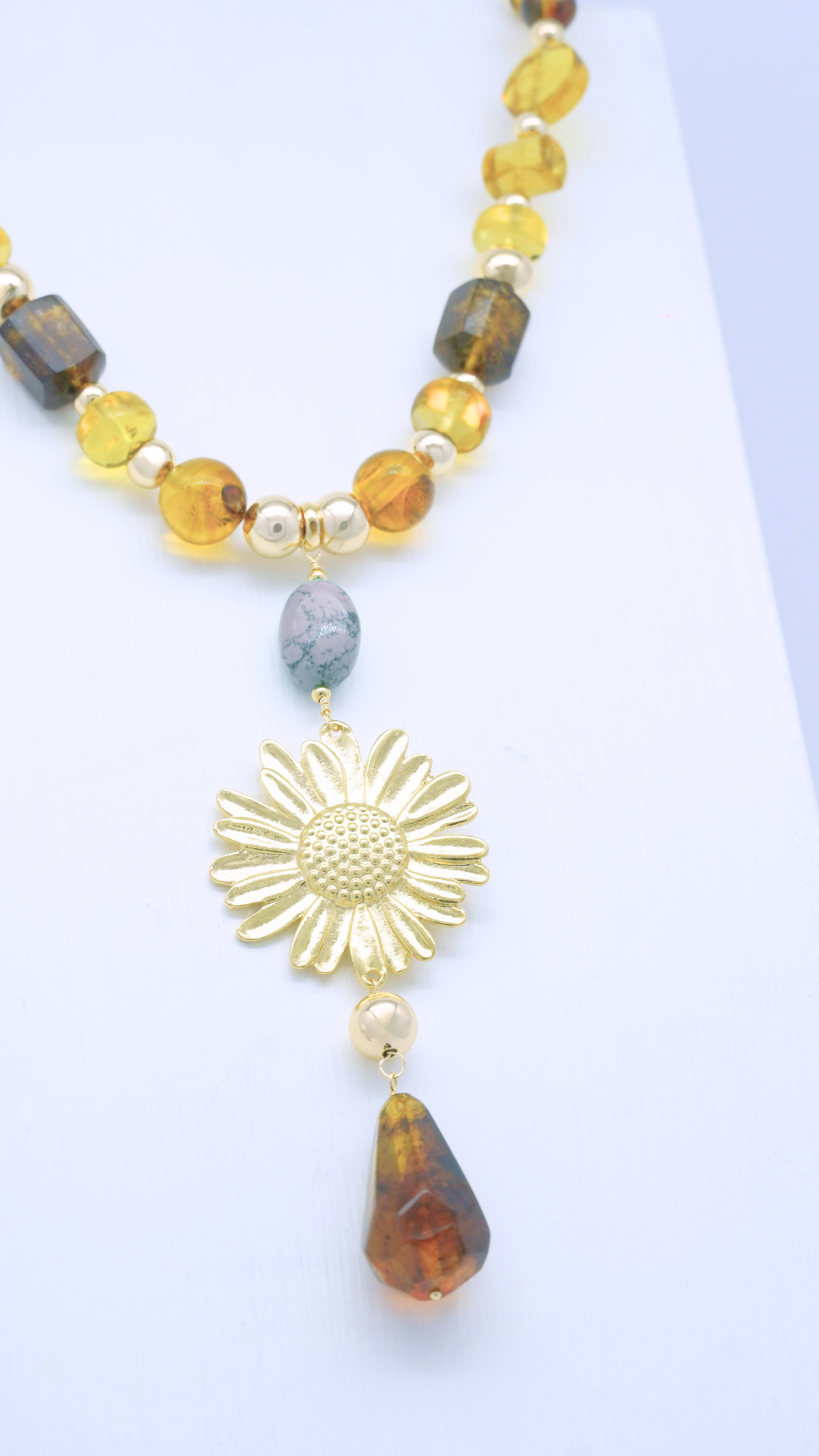 Collar Primavera